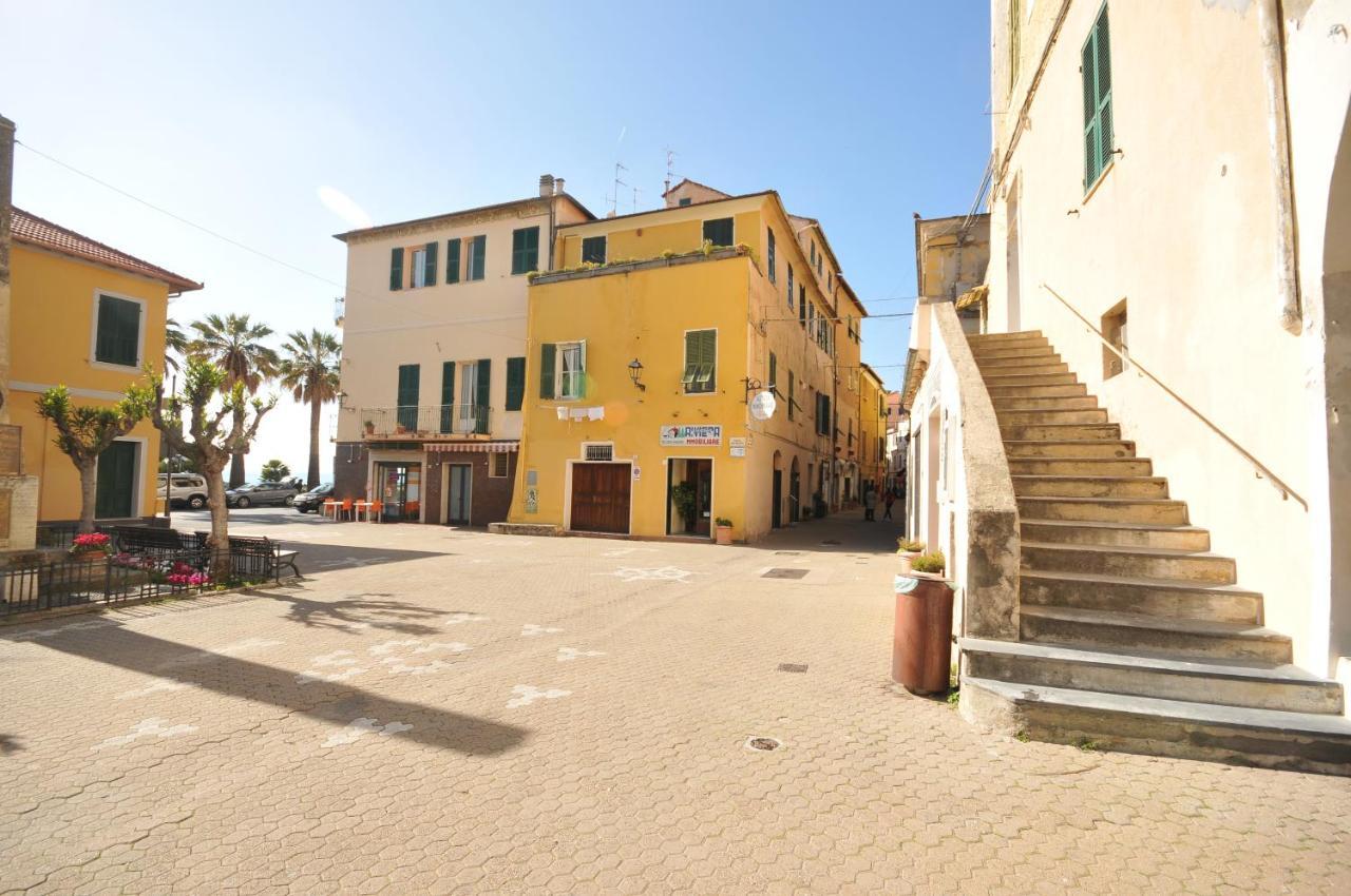 Ca Di Nevi Apartment Riva Ligure Bagian luar foto